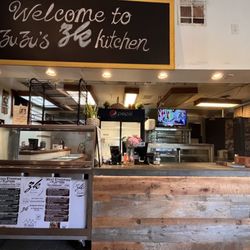 Zuzu's Kitchen - Counter area