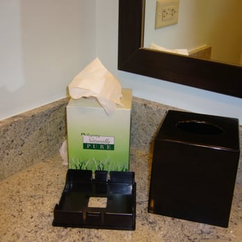 Hyatt House Boulder/Broomfield - Could not easily remove the tissues from this holder, so had to remove the holder for easier tissue removal. Don't they test it? - Hotels Near Me - Broomfield, Colorado