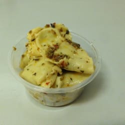 Salvatorica - Ravioli con asparagi e ricotta, fatto a mano (handmade ravioli with asparagus and ricotta). Buonissimi!!!!!
