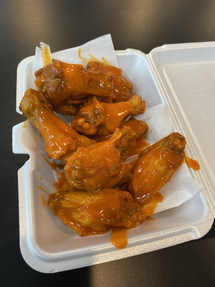 2K PIZZA AND WINGS 6202 N 40th St, Tampa, Florida Chicken Wings