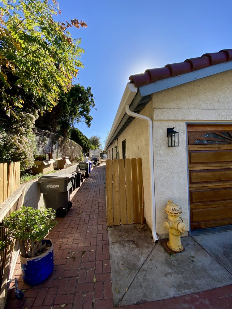 Slide of First Choice Raingutters