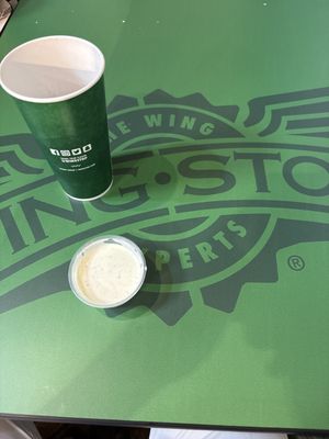 Wingstop by null