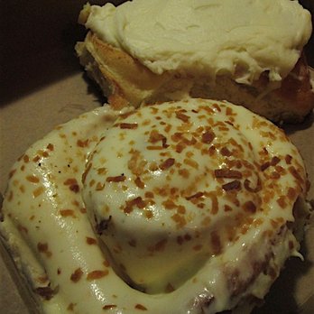 Creswell Bakery - Orange Coconut Roll and Cinnamon Roll - Breakfast & Brunch Near Me - Creswell, Oregon