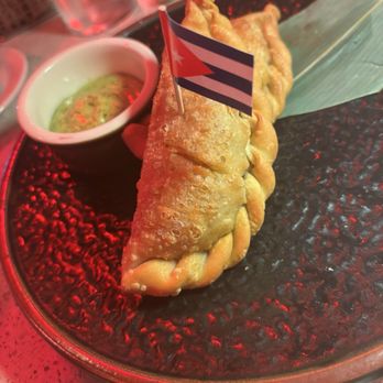 La Mulata - Chicken ans beef empanadas - Cuban Near Me - Miami Beach, Florida La Mulata - Chicken ans beef empanadas - Cuban Near Me - Miami Beach, Florida