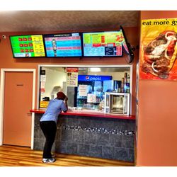 Chicago Style @ 2221 W National Ave, Milwaukee, WI Gyros Wings Italian Beef Chicken Polish Sausage Jim Shoe Sandwich etc. Cool !