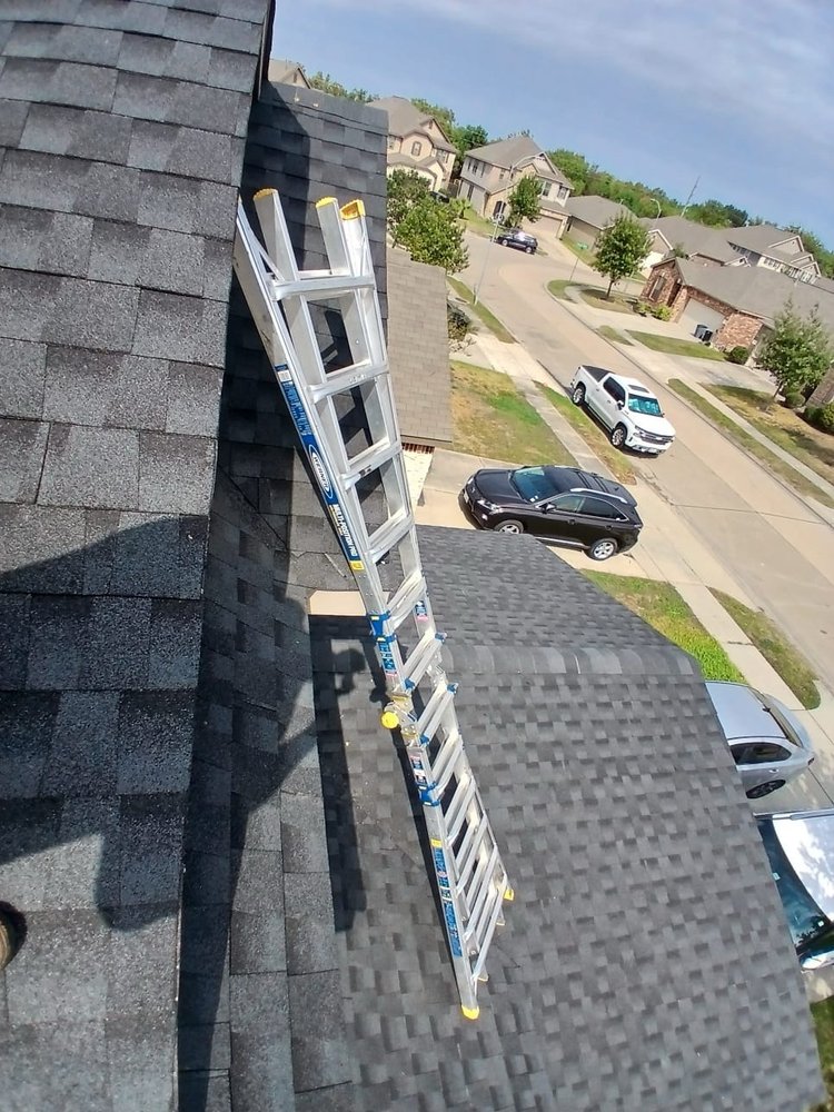 Slide of Murcia's Roofing