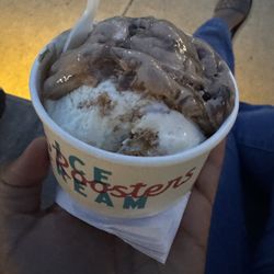 Two Roosters - Carrot Cake Chocolate Chip & Dairy-Free Fudge Brownie