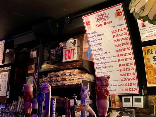 Rudy's Bar & Grill by null