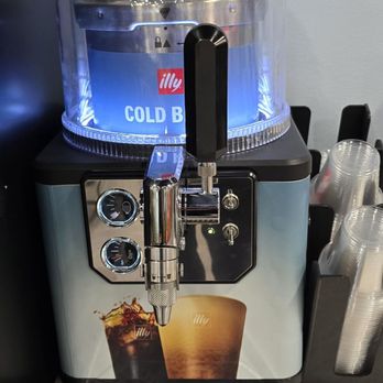 JSX - Cold brew machine - Airlines Near Me - Las Vegas, Nevada