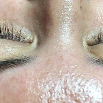 Mini Beauty Eyelash - Eyelash Service Near Me - Pasadena, California
