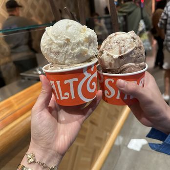 Salt & Straw - Double scoop always - Ice Cream & Frozen Yogurt Near Me - Seattle, Washington Salt & Straw - Double scoop always - Ice Cream & Frozen Yogurt Near Me - Seattle, Washington