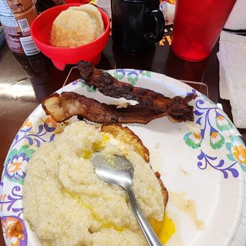 The Red Top Pit Stop - Grits and eggs with bacon (little over cooked) - Burgers Near Me - Lakeland, Florida The Red Top Pit Stop - Grits and eggs with bacon (little over cooked) - Burgers Near Me - Lakeland, Florida