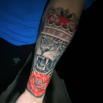 Julio Ferrer Tattoos - Lion with crown and rose tattoo. - Tattoo Near Me - Sacramento, California Julio Ferrer Tattoos - Lion with crown and rose tattoo. - Tattoo Near Me - Sacramento, California