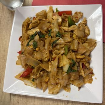 Thai Thai Cuisine - Kee Moa - Thai Near Me - Escondido, California Thai Thai Cuisine - Kee Moa - Thai Near Me - Escondido, California