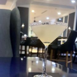 Windrose - Lemon Drop Martini