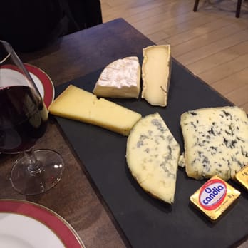 Au XV du Rond Point - Incredibly awesome cheese plate & a lovely Beaujolais - Brasseries Near Me - Paris, 75 Au XV du Rond Point - Incredibly awesome cheese plate & a lovely Beaujolais - Brasseries Near Me - Paris, 75