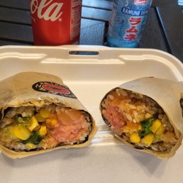 Sushi burrito I had: -Salmon -Spicy Tuna -corn -Masago -Seaweed Salad -Tempura crunch Sushi burrito I had: -Salmon -Spicy Tuna -corn -Masago -Seaweed Salad -Tempura crunch