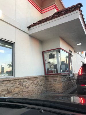 In-N-Out Burger by null