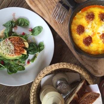 Café Linnen - Chorizo eggs + avocado on toast - Cafes Near Me - Berlin, BE Café Linnen - Chorizo eggs + avocado on toast - Cafes Near Me - Berlin, BE