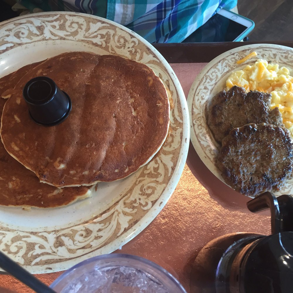 Another Broken Egg Cafe - Breakfast & Brunch Near Me - Delray Beach, Florida