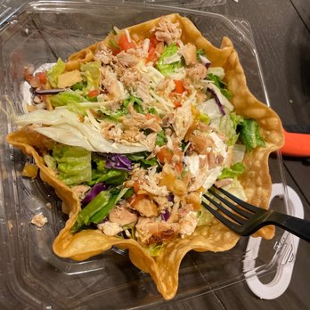 El Pollo Loco - Classic Chicken Tostada Salad - Mexican Near Me - Beaumont, California El Pollo Loco - Classic Chicken Tostada Salad - Mexican Near Me - Beaumont, California
