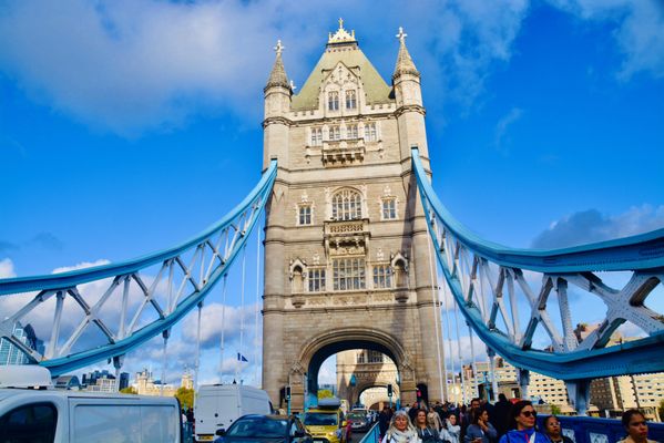 Tower Bridge by null