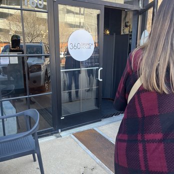 360 brunch house - Outside - Breakfast & Brunch Near Me - Dallas, Texas