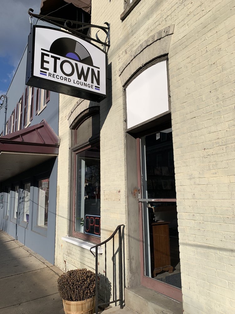 ETOWN RECORD LOUNGE Updated August 2024 9 S Market St