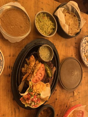 El Tiempo Cantina by null