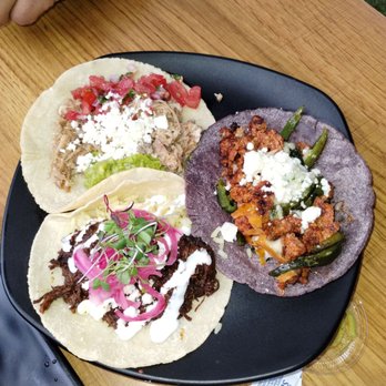 Casa Comal - Tacos de carnitas, mole, and chorizo. - Mexican Near Me - Santa Barbara, California Casa Comal - Tacos de carnitas, mole, and chorizo. - Mexican Near Me - Santa Barbara, California