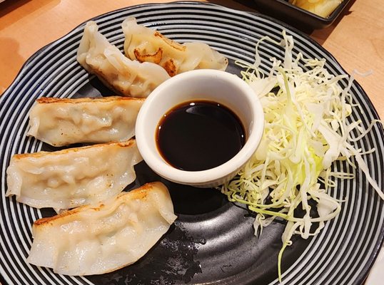 HARU sushi by null