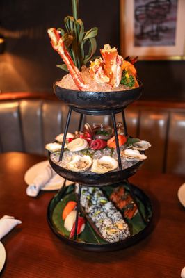 Eight Bar at Maple & Ash by null