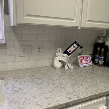 Divine 5 Flooring - Kitchen backsplash. - Flooring Near Me