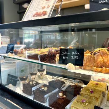 Sisters Cafe - Coffee & Tea Near Me - Toronto, Ontario Sisters Cafe - Coffee & Tea Near Me - Toronto, Ontario