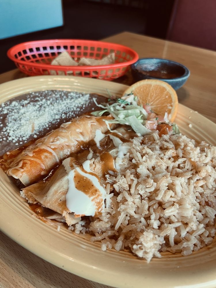 Alcatraz American Food and Taqueria