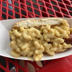 Diggity Dog - Hot dog with Mac and cheese, additional toppings available