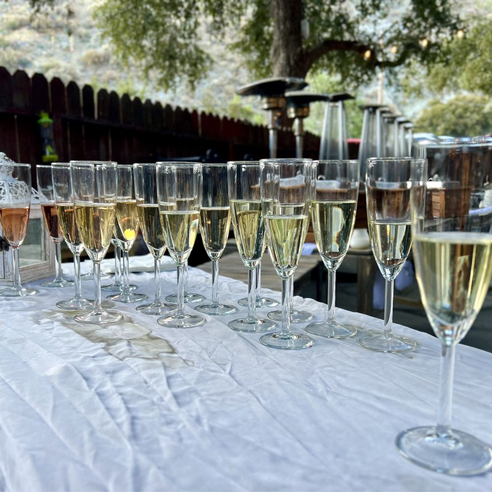 Pond Oaks - Drinks upon arrival - Venues & Event Spaces Near Me Pond Oaks - Drinks upon arrival - Venues & Event Spaces Near Me