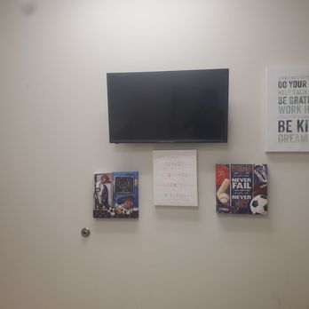 CARBON HEALTH URGENT CARE BROWNS MILLS - Updated April 2025 - 6 Earlin