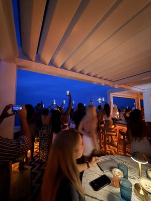 Nubé Rooftop by null