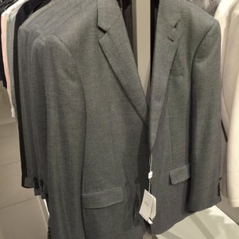 Armani Outlet - Outlet Stores Near Me - Tulalip, Washington