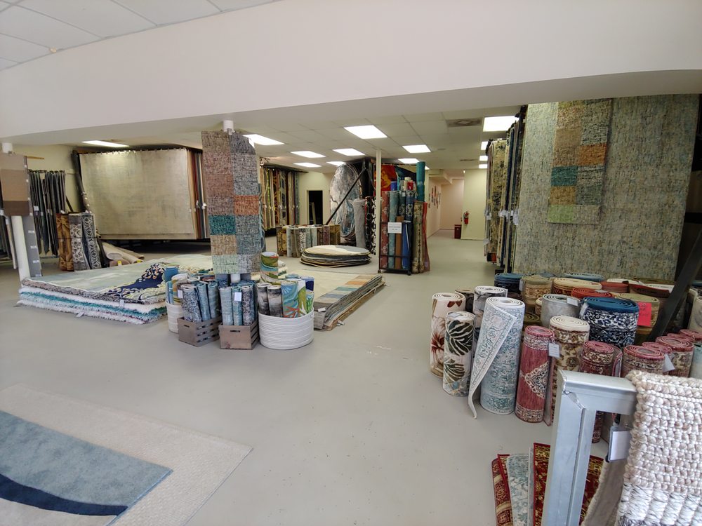 MARJORIE’S RUGS Updated October 2024 844 Anastasia Blvd, Saint