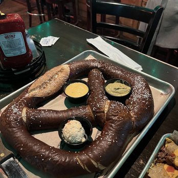 Jake Melnick's Corner Tap - Biggie Pretzel - Sports Bars Near Me - Chicago, Illinois
