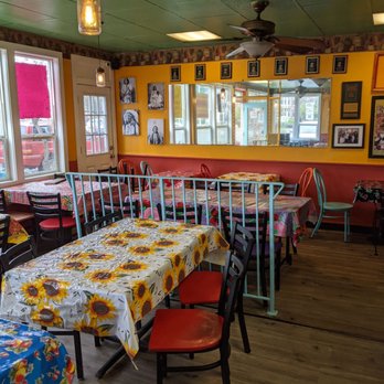 Southern Kitchen - Inside seating area - Southern Near Me - Tacoma, Washington