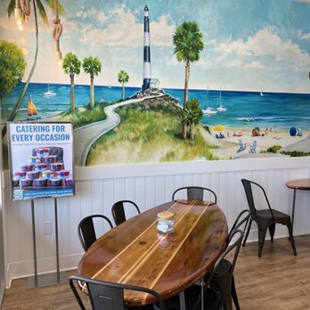 Nautical Bowls - Dine in eating area - Acai Bowls Near Me - Charlotte, North Carolina Nautical Bowls - Dine in eating area - Acai Bowls Near Me - Charlotte, North Carolina