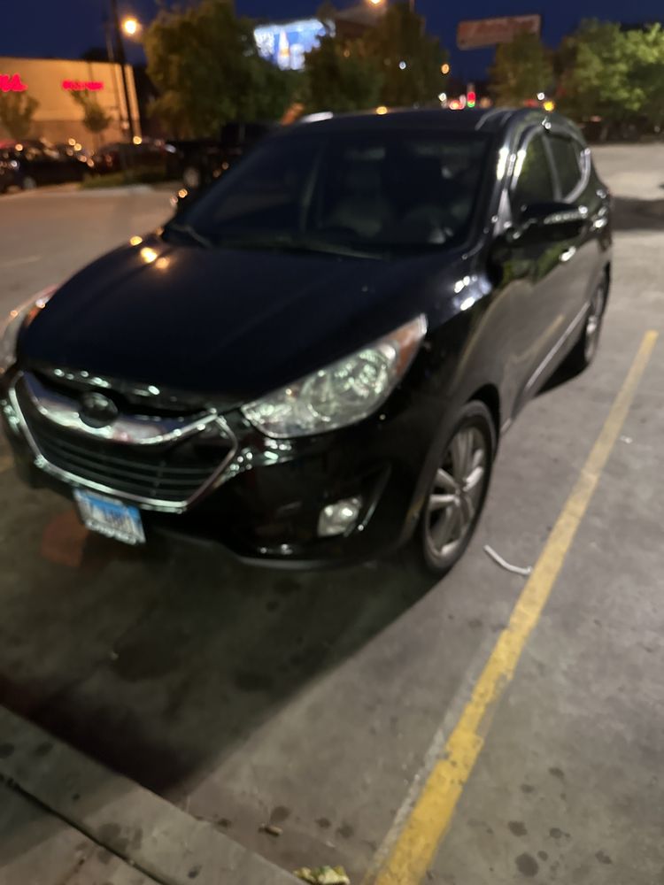 AUTO WAREHOUSE Updated September 2024 22 Photos 2629 N Cicero Ave