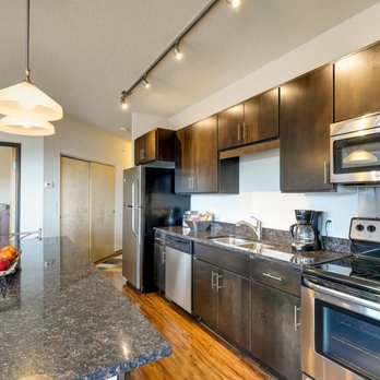 Bluestone Lofts - Spacious Kitchen - Apartments Near Me - Duluth, Minnesota