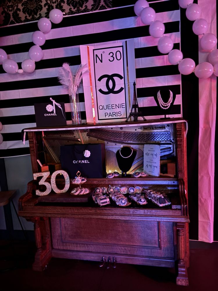 Food from Grandpa Bar