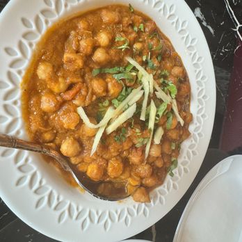 Red Chillez Indian Cuisine - Chana masala - best we have ever had!! - Indian Near Me - Concord, North Carolina