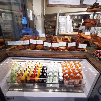 {petite} maman - Bakery and Drinks - Cafes Near Me - New York, New York {petite} maman - Bakery and Drinks - Cafes Near Me - New York, New York