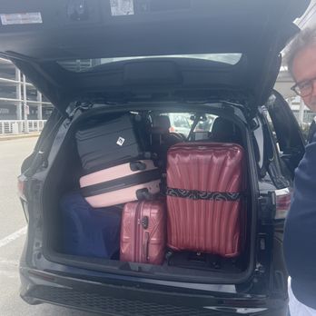 O'Hare Fast Rides - We offer transfers from O'Hare to South Bend, IN, to the University of Notre Dame.
#TaxiToNotreDame #FlatRateFromOHare - Airport Shuttles Near Me - Schaumburg, Illinois